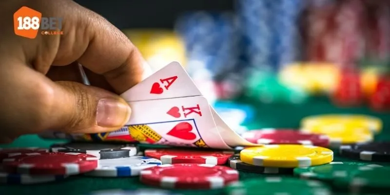 Hội viên cần đọc vị người đối diện trong ván liêng